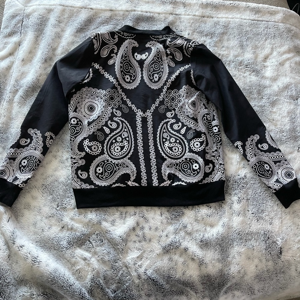 Women’s jacket - Picture 2 of 3